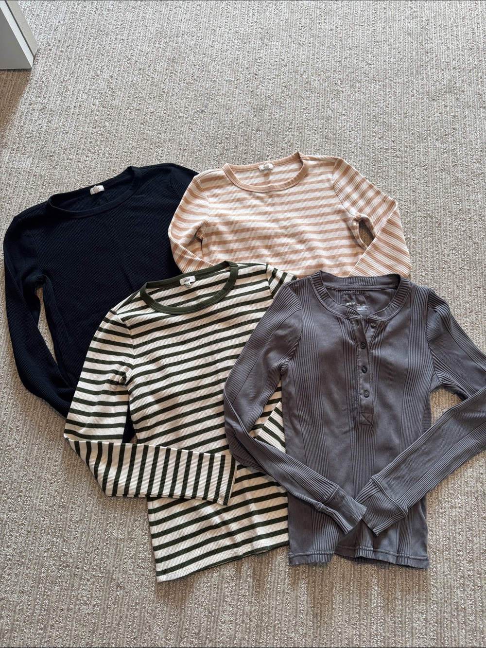 Aerie Long Sleeve Bundle x 4 for $20